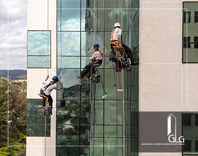 Lavagem e Limpeza de fachada Predial no Monte Carlo Trade Center