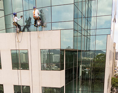 Lavagem e Limpeza de fachada Predial no Monte Carlo Trade Center