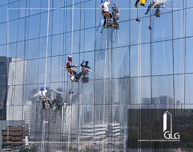 Limpeza de Fachada - Edifício Forvm Tower